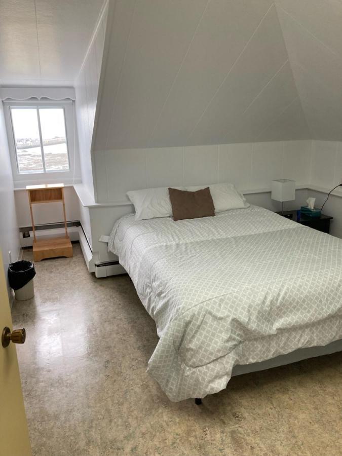 Le Couvent Appartement Sainte Anne-des-Chênes Buitenkant foto