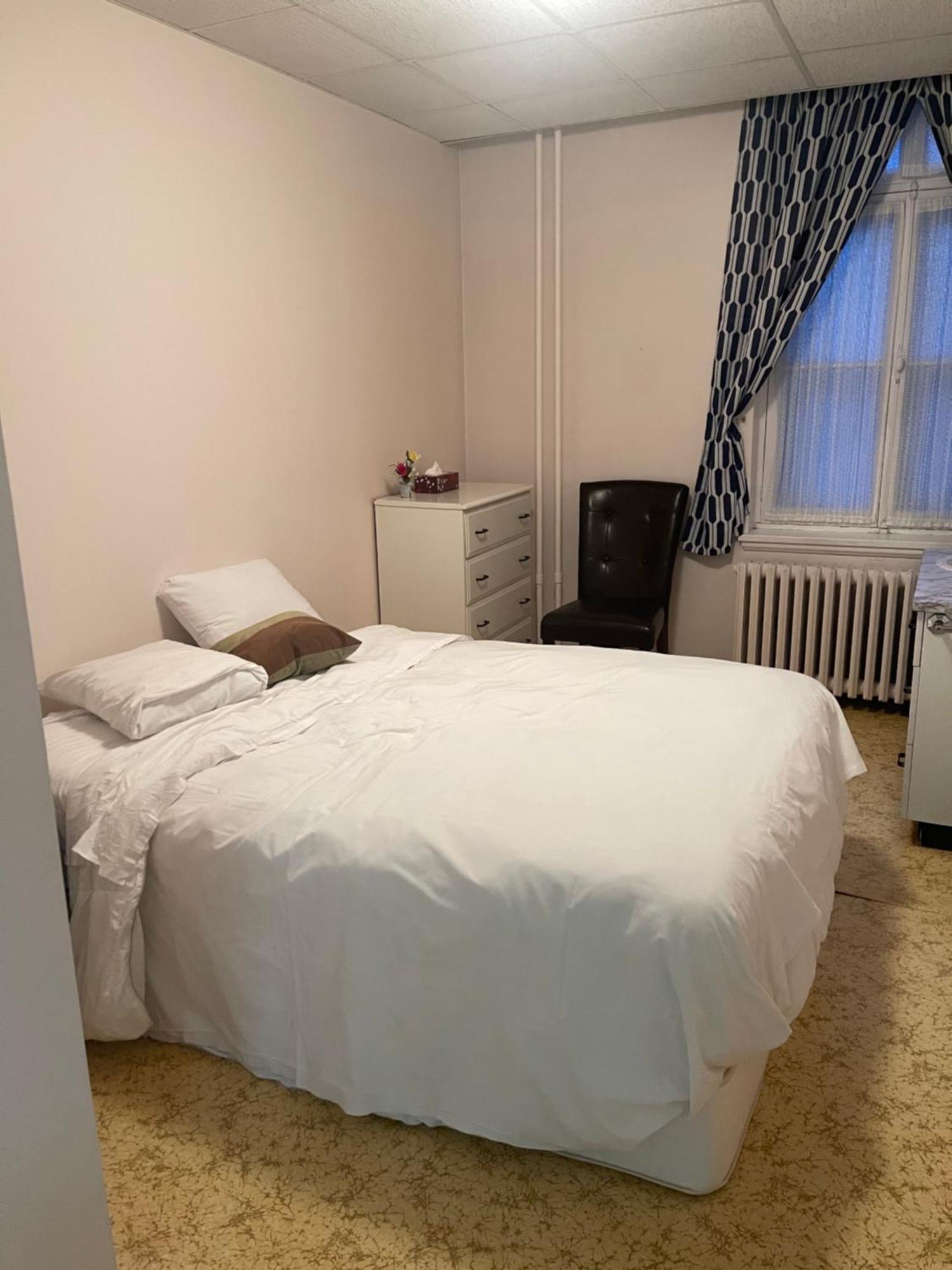 Le Couvent Appartement Sainte Anne-des-Chênes Buitenkant foto