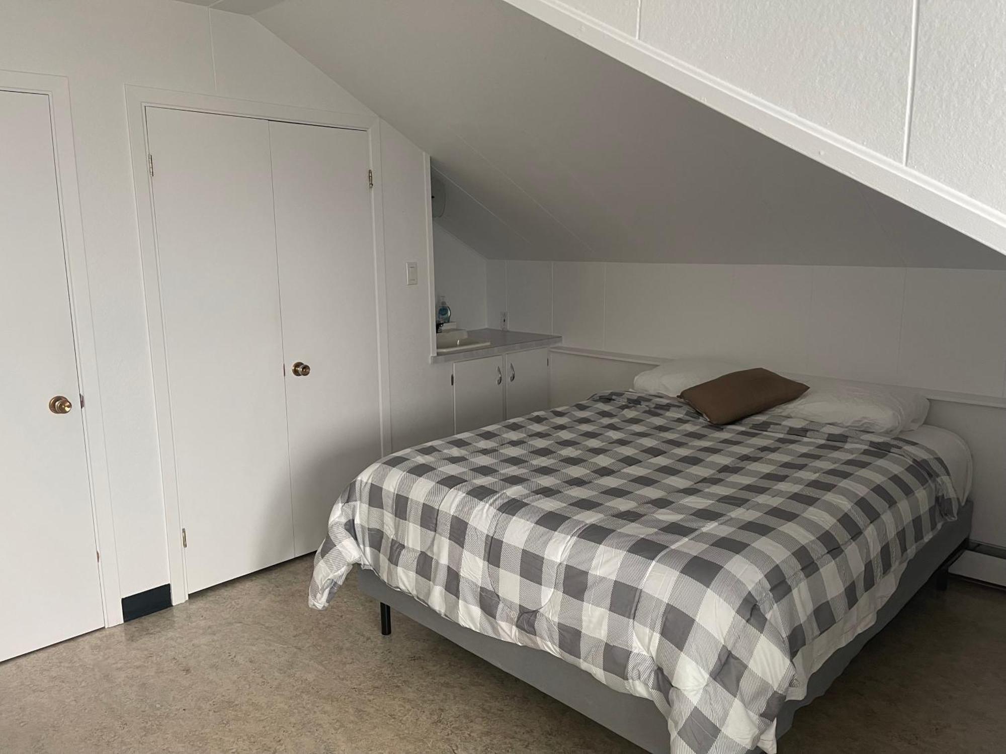 Le Couvent Appartement Sainte Anne-des-Chênes Buitenkant foto