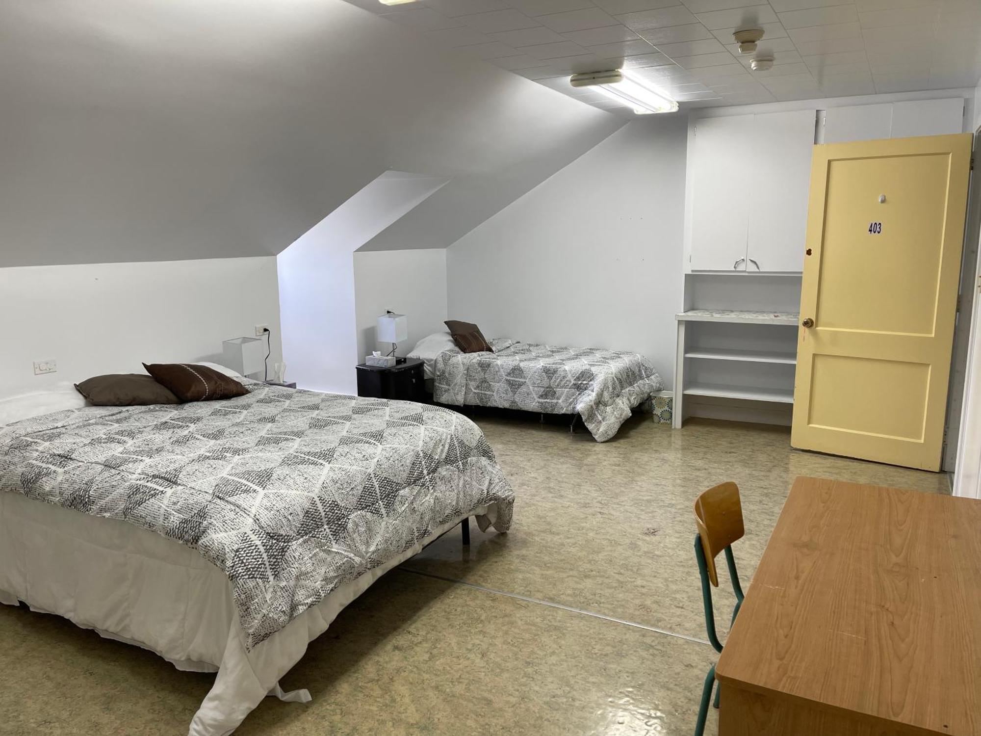Le Couvent Appartement Sainte Anne-des-Chênes Buitenkant foto