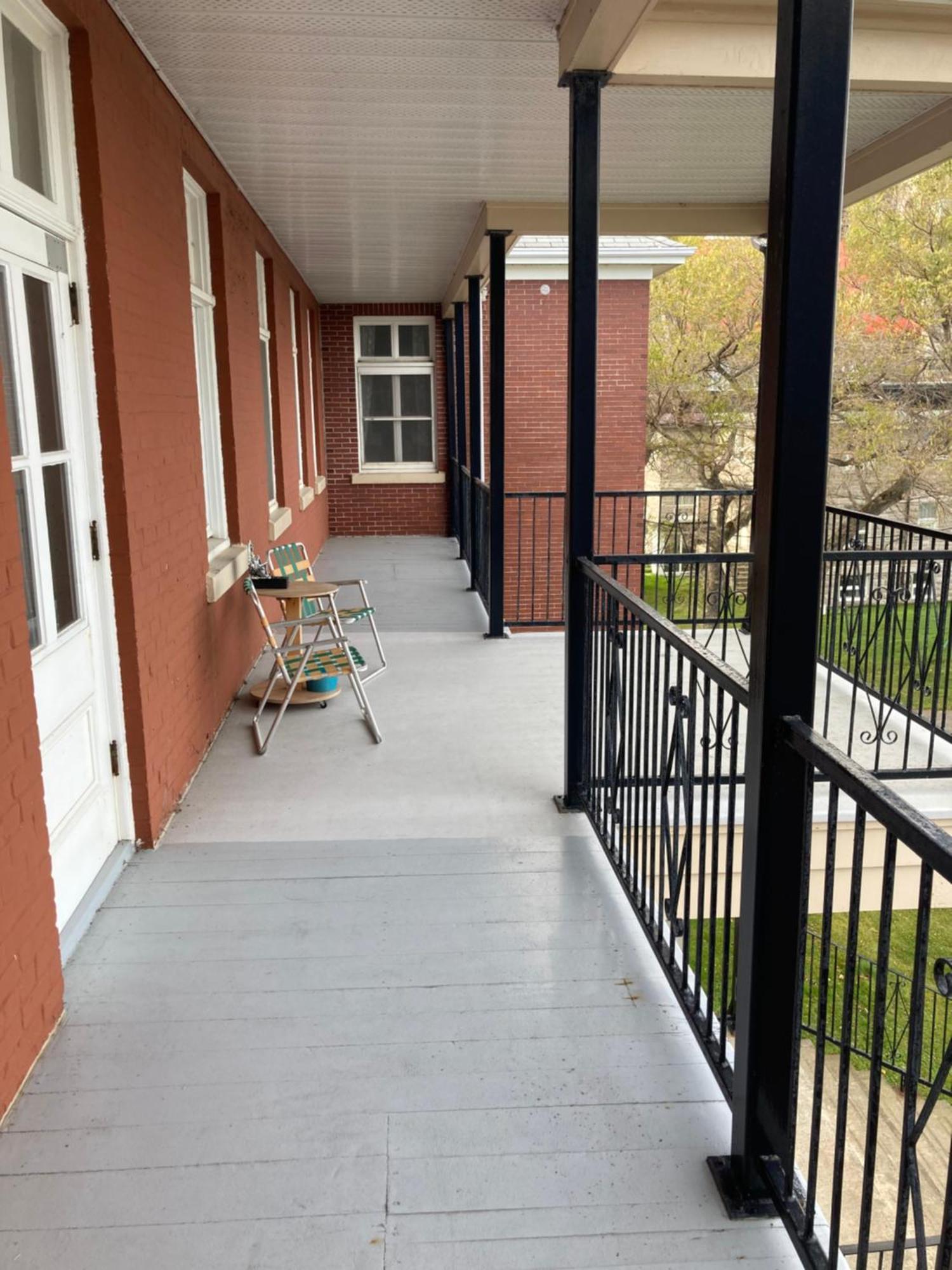 Le Couvent Appartement Sainte Anne-des-Chênes Buitenkant foto